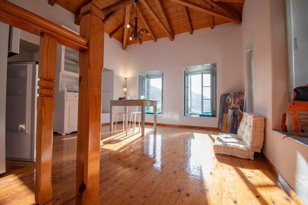 Iolis Loft Hydra Daire Dış mekan fotoğraf