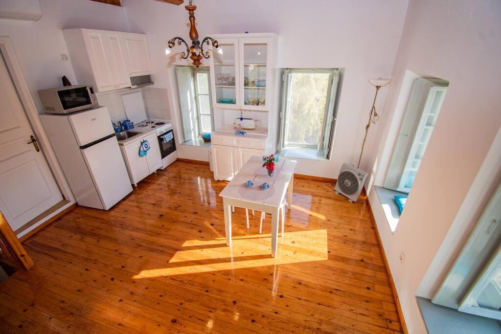 Iolis Loft Hydra Daire Dış mekan fotoğraf